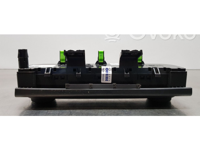 Блок управления климат-контролем 97250J7302WK, 97250J7302   KIA Ceed