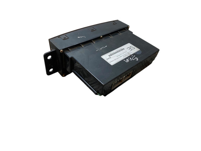 Блок управления климат-контролем 6870008510 SsangYong Rexton I