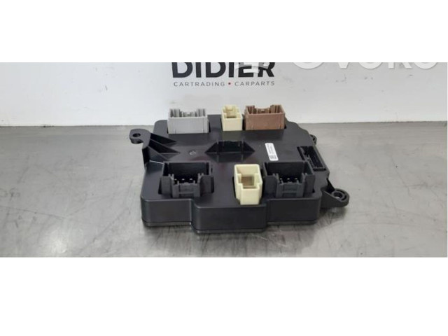 Блок управления 106205610B   Tesla Model X