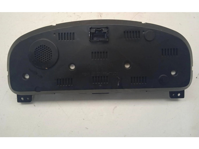 Панель приборов    Chevrolet Meriva       