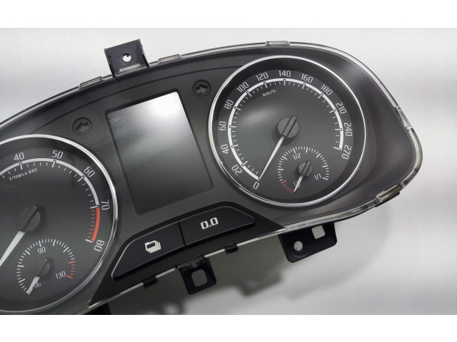 Панель приборов 5J0920840F Skoda Fabia Mk2 (5J)