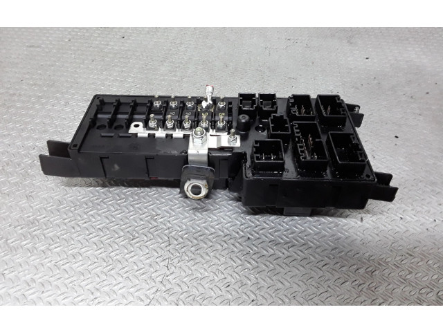 Блок предохранителей 518828108   Volvo XC90    