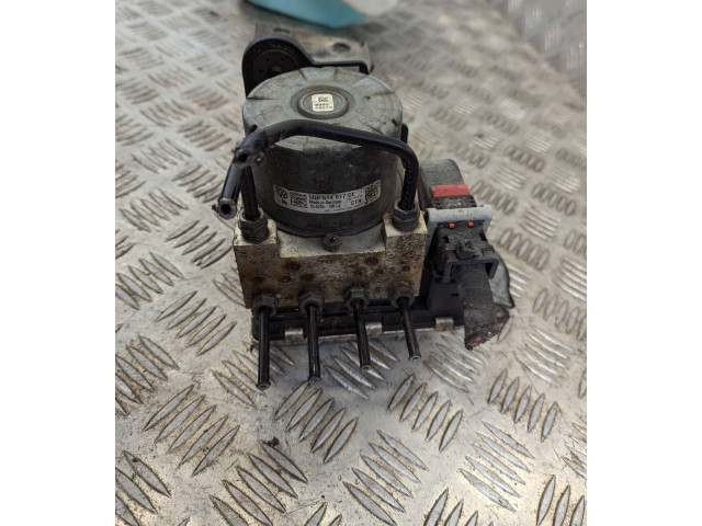 Jednotka ABS 5Q0614517CA   Volkswagen Tiguan 2017