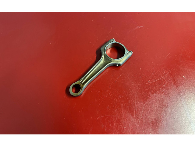 Шатун  8654480    BMW X1 F48 F49  