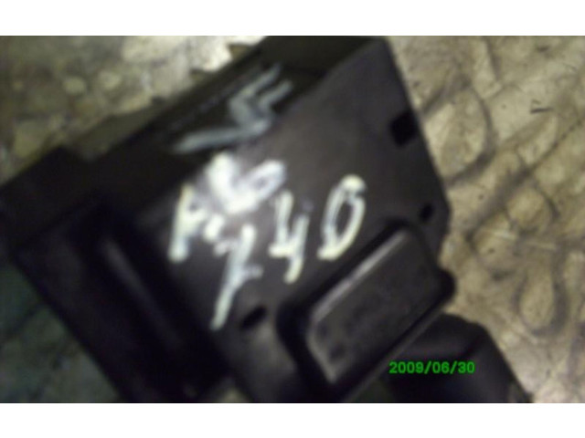 Ручка стеклоочистителей Mazda 3 I