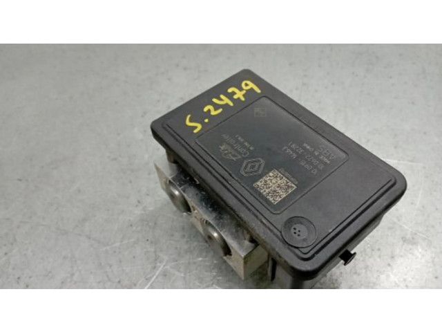 Блок АБС 476608587R Dacia Dokker