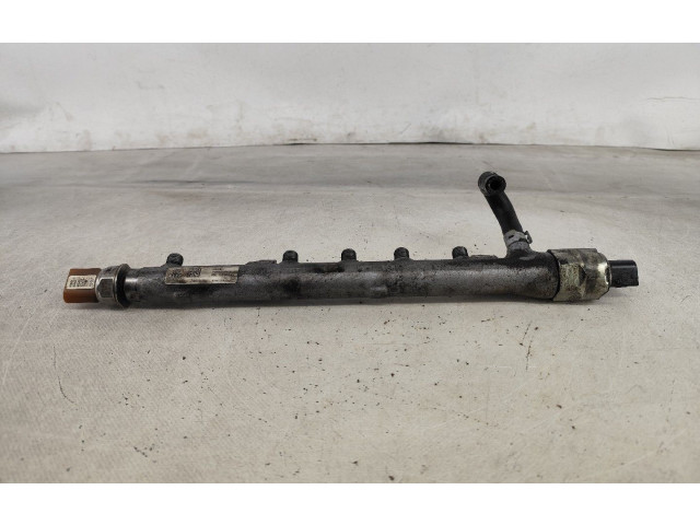 Топливная рампа 03L130089R   Audi A1   для двигателя CAYB