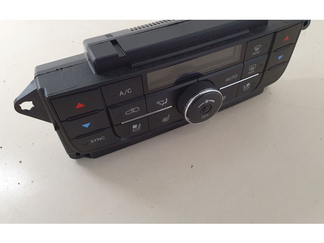Блок управления климат-контролем 55111924AQ   Jeep Grand Cherokee