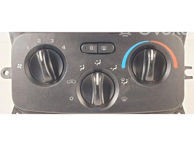 Блок управления климат-контролем P55037533AG, IB1C300204   Jeep Cherokee III KJ