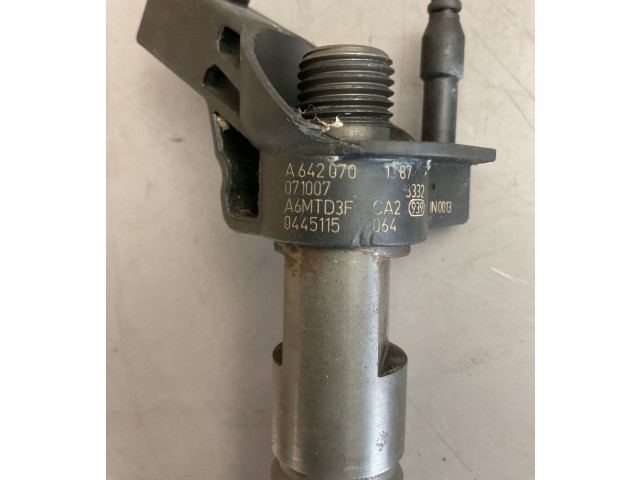 Форсунка A6420701387, 0445115    Mercedes-Benz R W251   