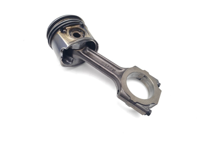  Поршень с шатуном 182B9.000 182B9.000  Fiat Doblo  