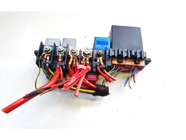 Блок предохранителей  8d0937503d, 8a0937530   Audi A6 S6 C5 4B    