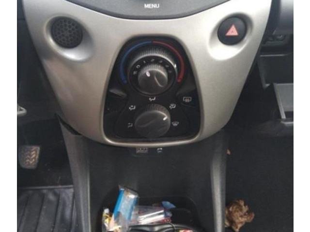 Панель приборов B001177080   Peugeot 108       