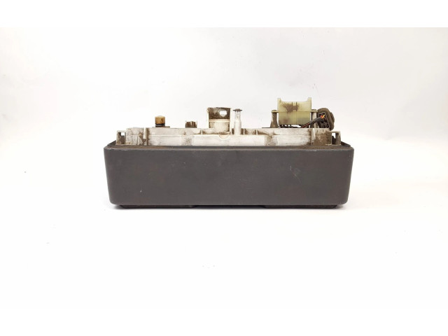 Панель приборов MB716922, 69326370 Mitsubishi Montero