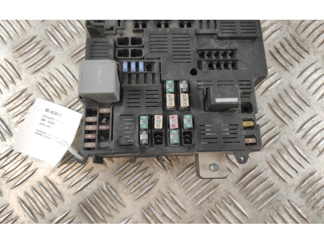 Блок предохранителей 31398003, 31398003 Volvo S90, V90