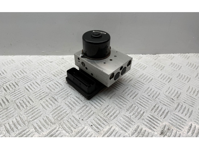 Блок АБС 30714956, 10092504113   Volvo  V70  2000 - 2004 года