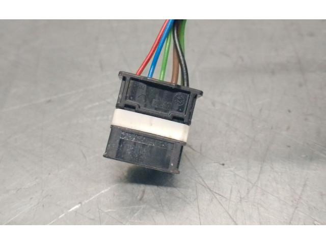 Зеркало электрическое        Peugeot 2008 II  2019 -  года   