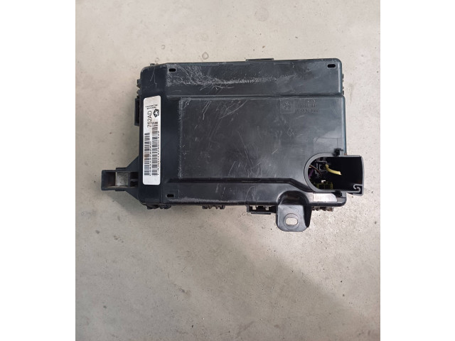 Блок предохранителей  7154763030   Maserati Levante    