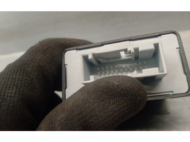 Блок управления 1T0907357, 5LA00837960 Volkswagen Jetta V