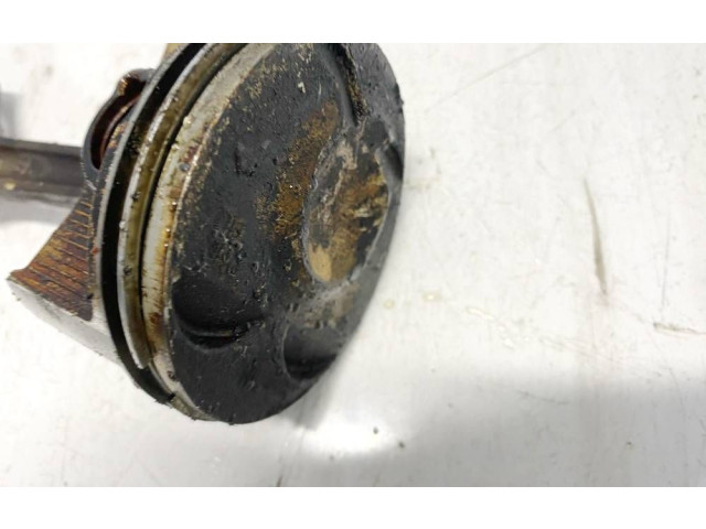 Поршень с шатуном pna85, paa75 Honda FR-V