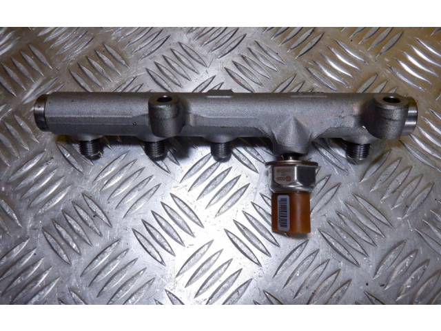 Топливная рампа 059130089AH   Volkswagen Phaeton  