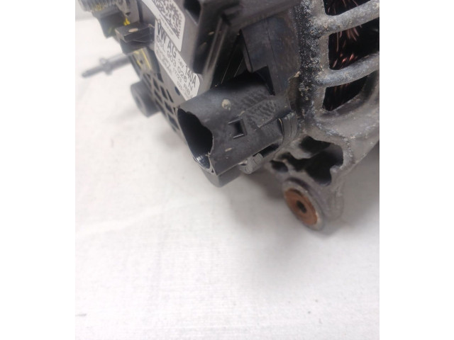 Генератор 05L903026N Audi Q3 F3