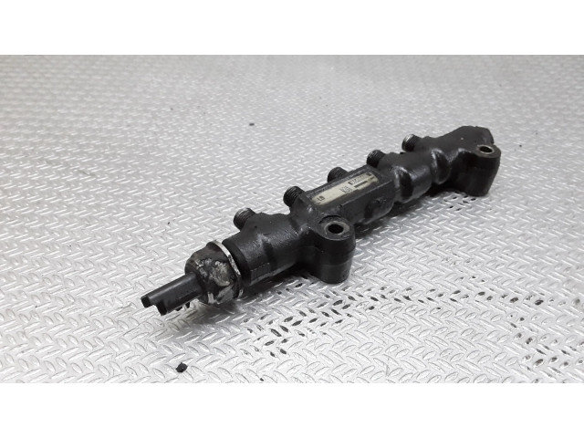 Топливная рампа 9654592680 Mazda 3 I 1.6