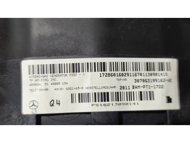 Volant Mercedes-Benz CLS C218 X218 2012 A1724602703, 307063199162  