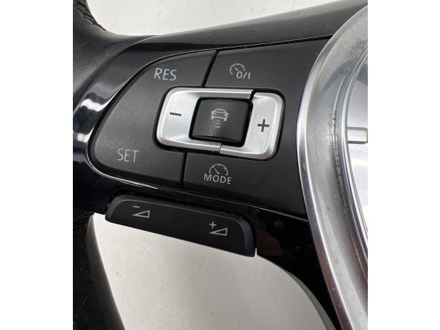 Руль Volkswagen Golf VII 2013 - 2019 года 5G0419091, 624880300C