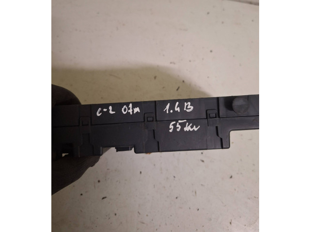 Блок предохранителей  9664532580, 2306934091107   Citroen C2    