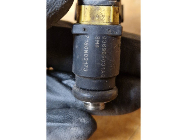 Форсунка 036906031 Skoda Fabia Mk2 (5J)