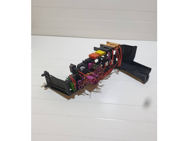 Блок предохранителей 8D1937545 Audi A6 S6 C5 4B