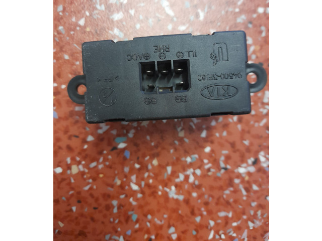 Дисплей    945003EI60   KIA Sorento