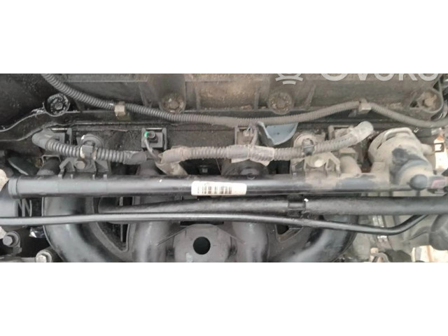 Vstřikovací lišta 2N1U9D280CB Ford Fiesta pro benzínový motor 1.3
