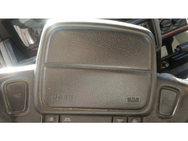 Подушка безопасности водителя P5DV01MX8, TCV2A003410177 Jeep Grand Cherokee