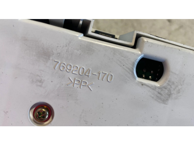 Панель приборов 769204170 Mitsubishi Outlander