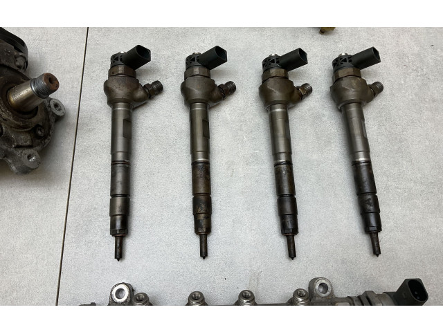 Комплект системы впрыска топлива 04L130277AK, 04L130755D    Skoda Octavia Mk3 (5E)   