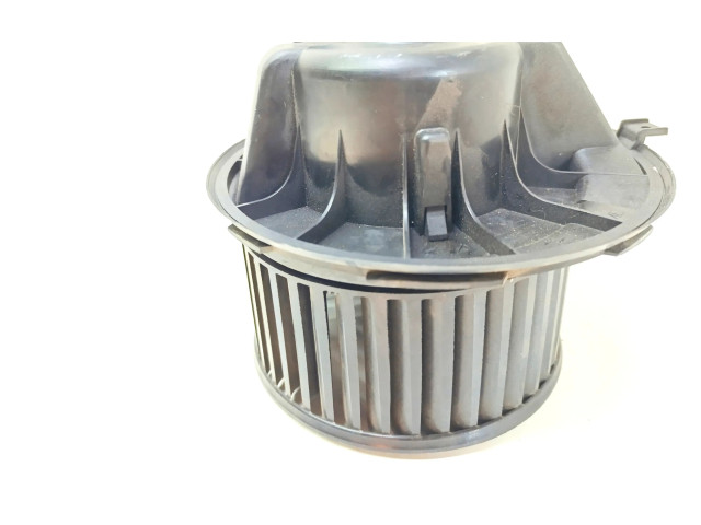 Вентилятор печки    14505331E   Skoda Octavia Mk2 (1Z)