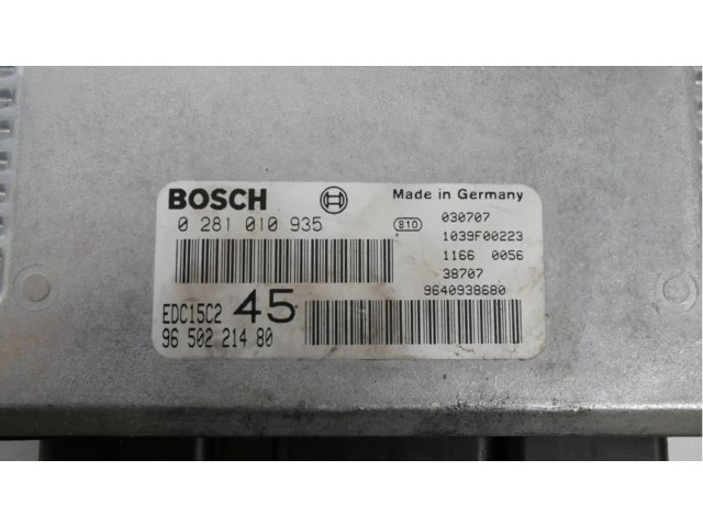 Блок управления двигателя 0281010935 Peugeot 307