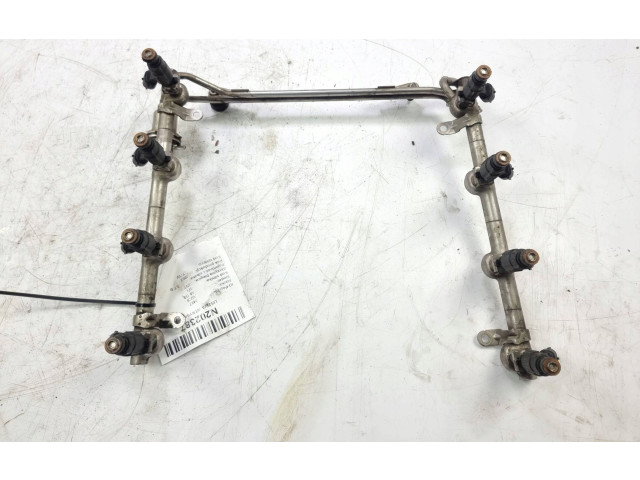 Vstřikovací lišta 079133551A Audi A8 S8 D3 4E BFL