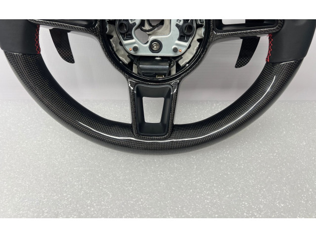 Volant Porsche 911 992 2025