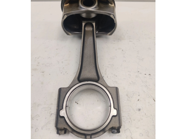  Поршень с шатуном  53022257AE, 53022257AA  Ram 1500  