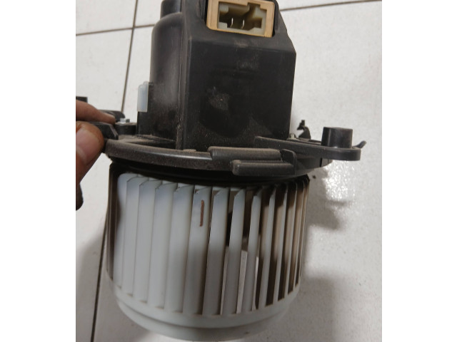 Вентилятор печки    5p1330100, 1D480000395088   Toyota Proace