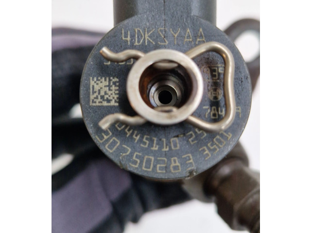 Форсунка 30750283 Volvo XC90 D 5244 T4