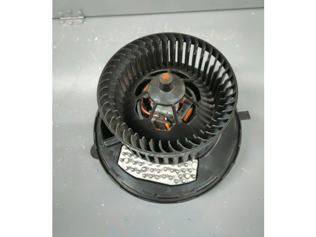 Вентилятор печки    3Q1819021E, 5WA907521   Cupra Formentor