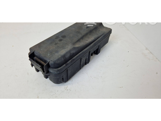 Блок предохранителей 12767113 Saab 9-3 Ver2