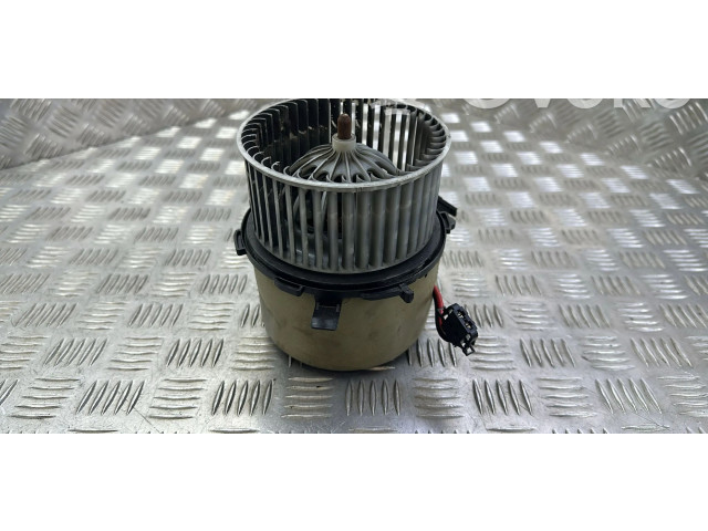 Вентилятор печки       Audi Q5 SQ5