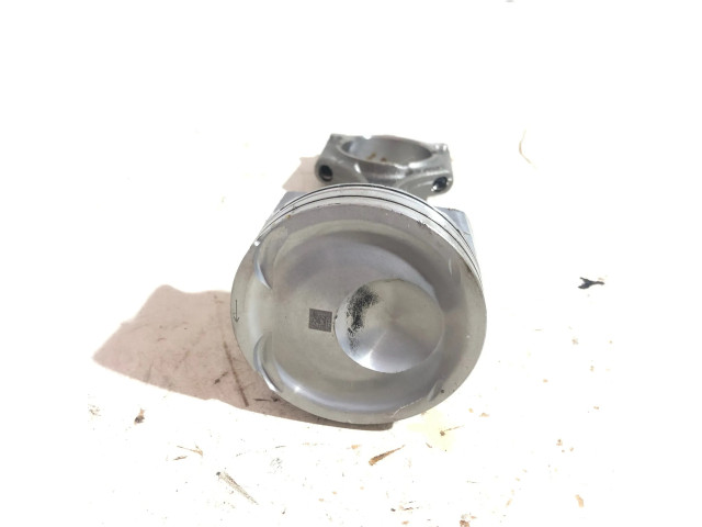 Píst ECJEA Ford Mustang VI pro benzínový motor 2.3