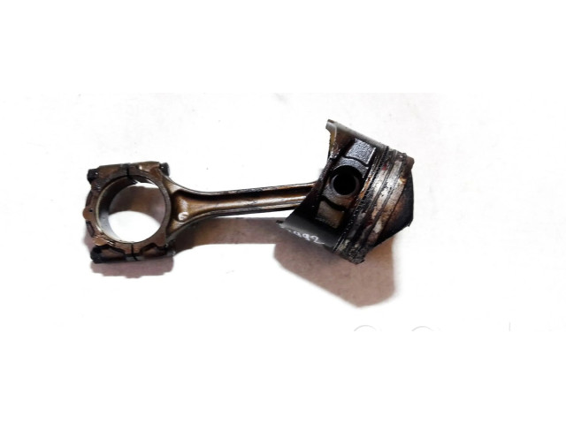  Поршень с шатуном    Mitsubishi Carisma для бензинового двигателя 1.8