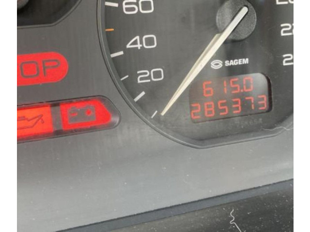 Моторчик заднего дворника     Peugeot 406